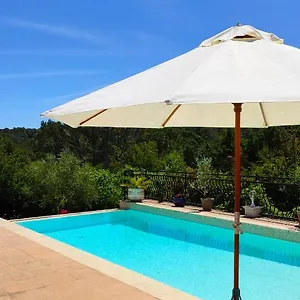 https://la-colline-du-blavet.fr-provencehotel.com