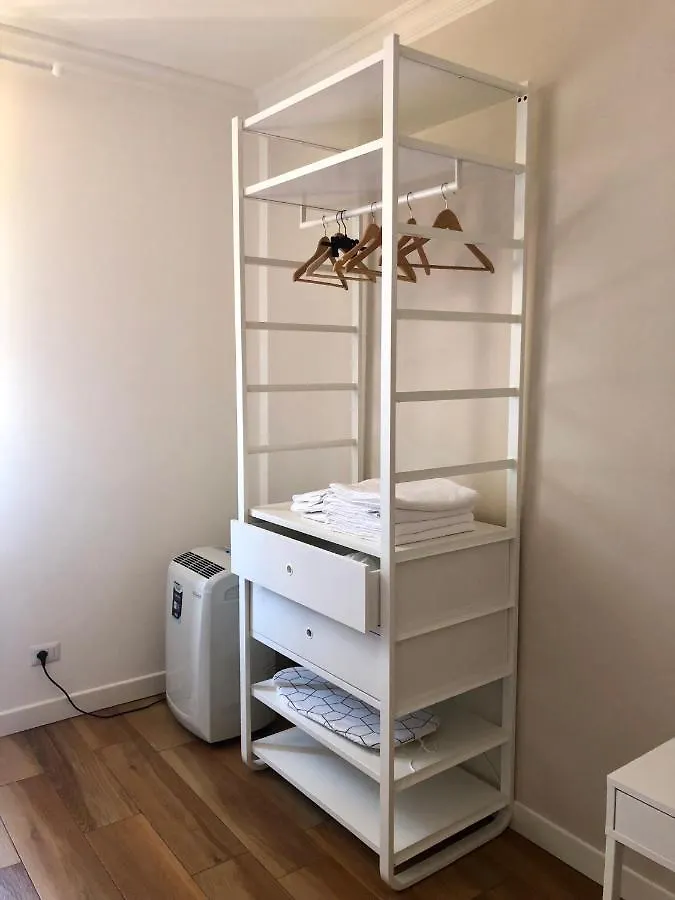 Vivi Cernobbio, La Sua Arte, La Sua Magia Apartment